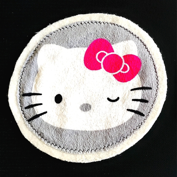 NEW Lot of 2 Hello Kitty Patches/Emblems/Appliqués! Rare Ones! Sew-On - Picture 5 of 8
